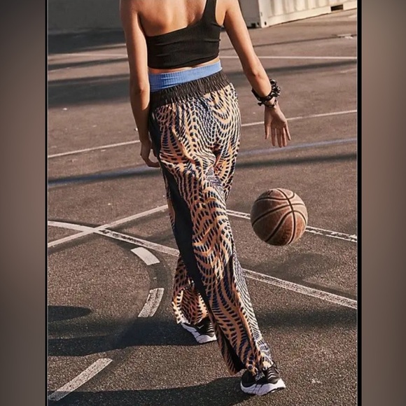 Free People Movement Heat Wave Wide-Leg Pants XS - Picture 2 of 9